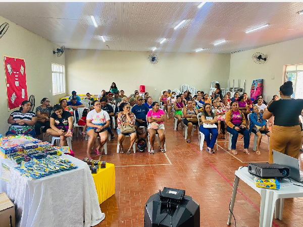 SECRETARIA MUNICIPAL DE ASSISTÊNCIA SOCIAL DESTACA CRITÉRIOS DO PROGRAMA CARTÃO CEARÁ SEM FOME E PROMOVE AÇÃO SOLIDÁRIA